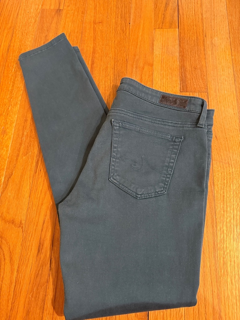 AG Adriano Goldschmied Legging Ankle Jeans in Teal Gray